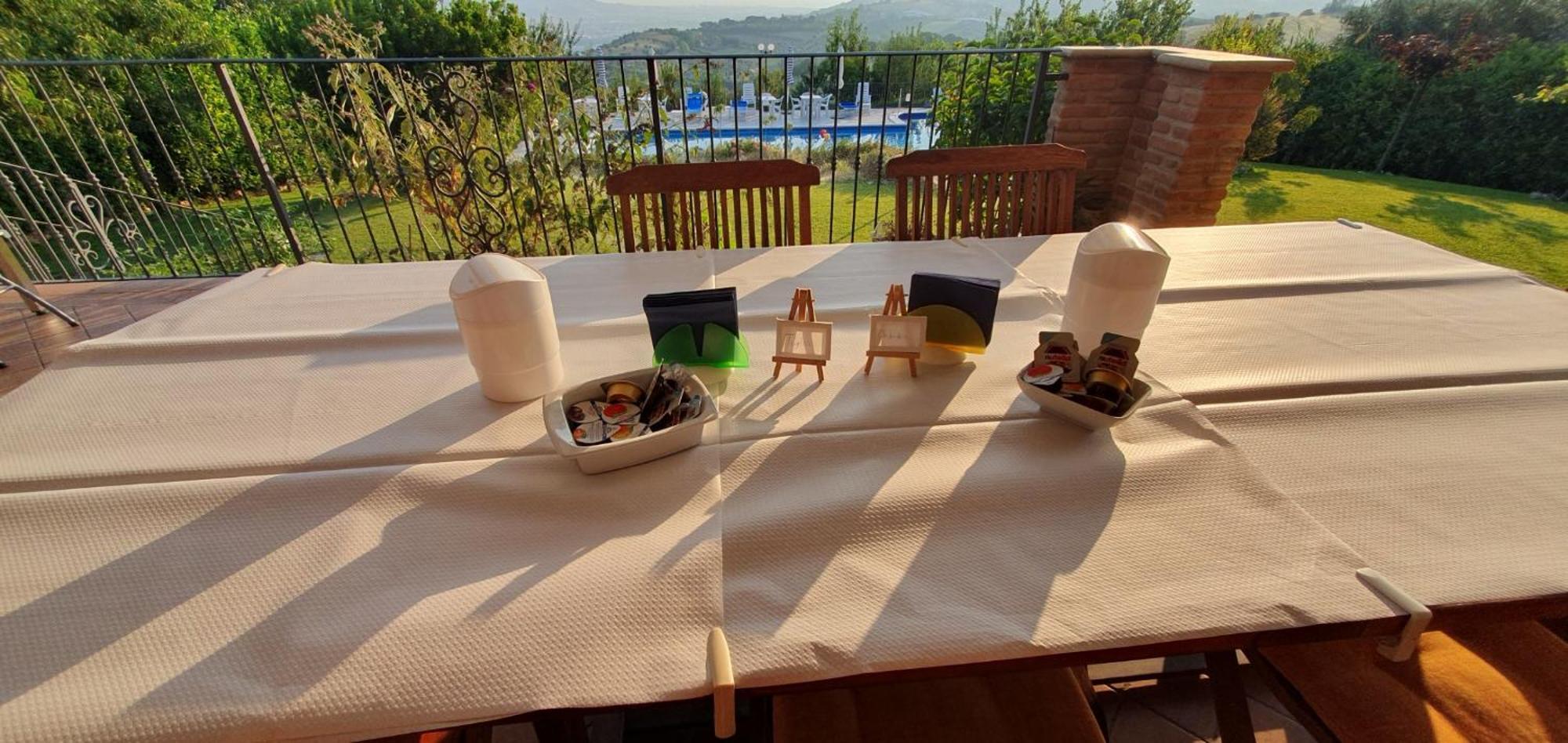B&B Villa Sole Controguerra Екстериор снимка