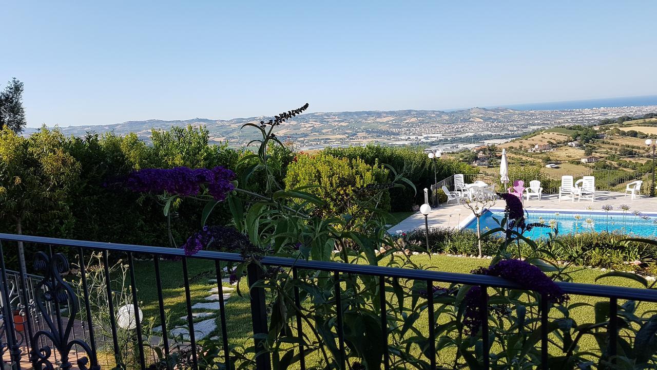 B&B Villa Sole Controguerra Екстериор снимка
