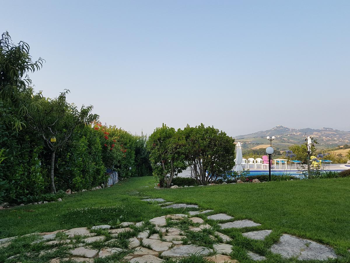 B&B Villa Sole Controguerra Екстериор снимка